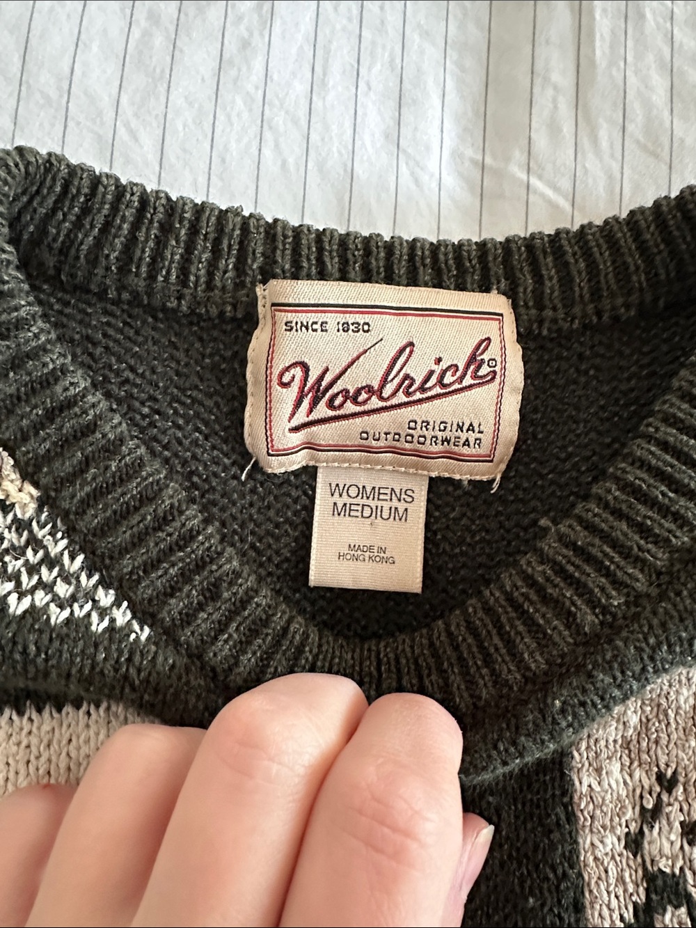 Vintage Woolrich - Forest Green Sheep-Pattern Crewneck Sweater - Picture 2 of 5